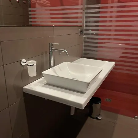 Sport Hotel Torre Del Grifo 4* Mascalucia